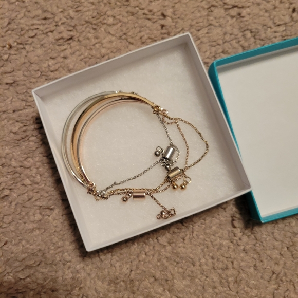 Bracelet set - Picture 2 of 3